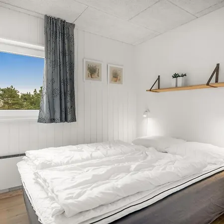 Alli - 800m From The Sea By Interhome بيت للعطل