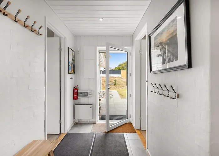 Alli - 800m From The Sea By Interhome Holiday home *