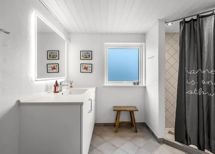 Alli - 800m From The Sea By Interhome Fano